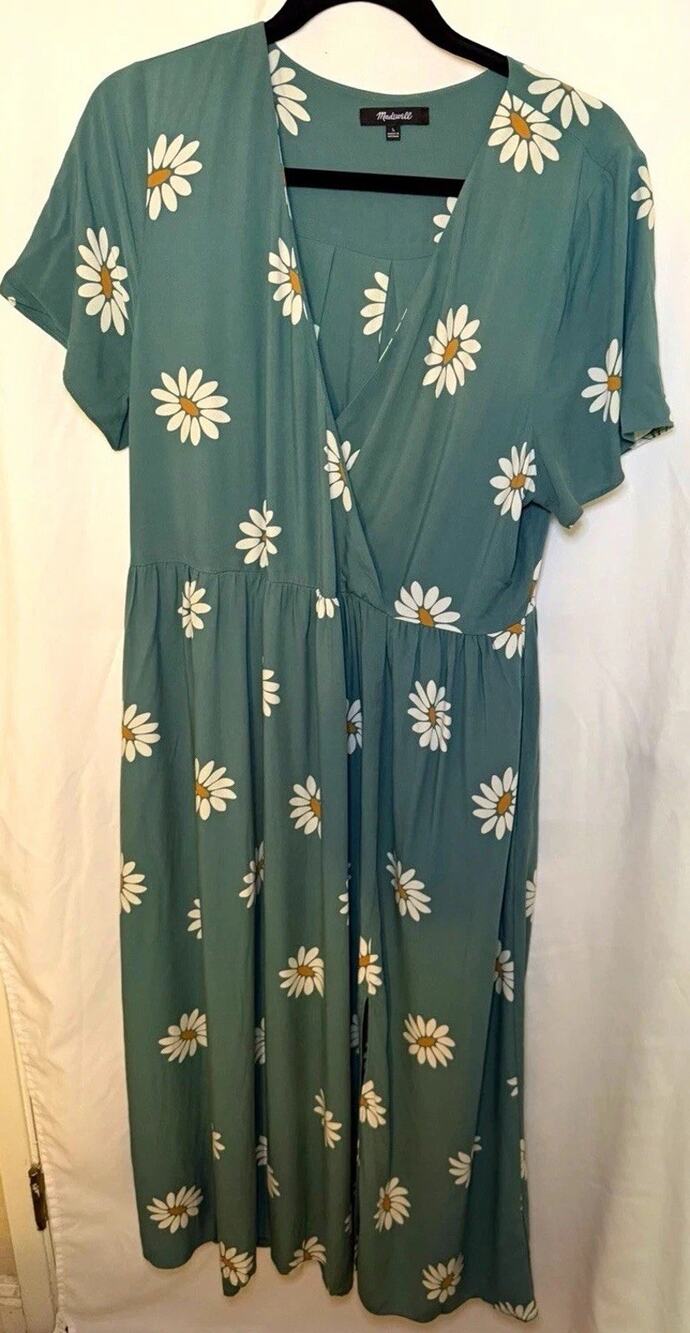 Madewell Green Daisy Floral Faux Wrap Midi Dress V-Neck Size L